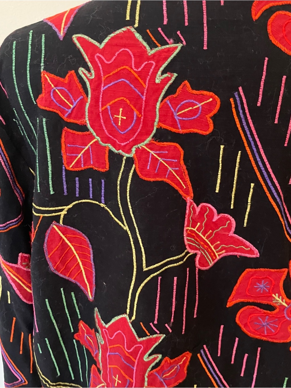 VTG Chicos Women’s Black Cotton Jacket Open Embroidered Flowers Short Artsy Lg - Picture 4 of 6